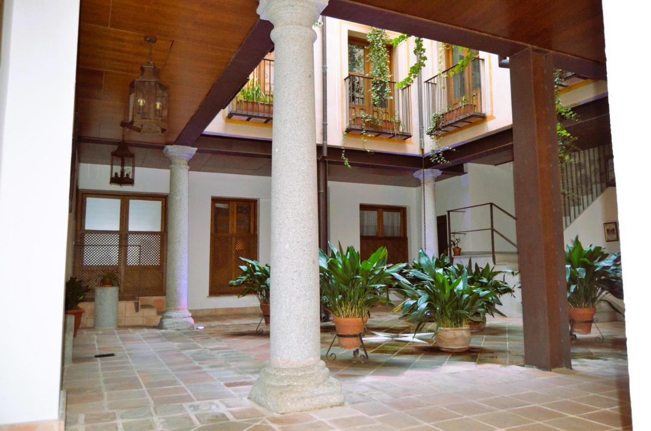 El Palacio De Nuncio Toledo Bagian luar foto